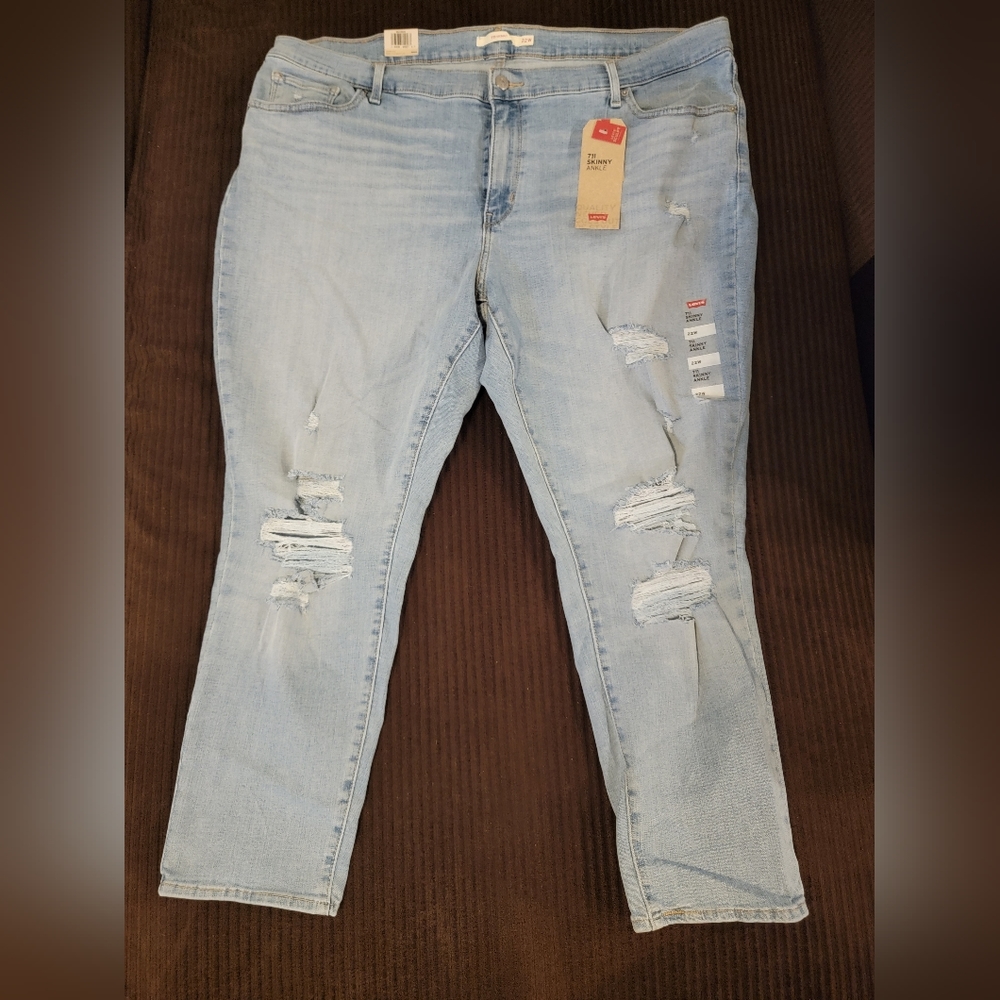 Levi's 711 Skinny Ankle Jeans 22W